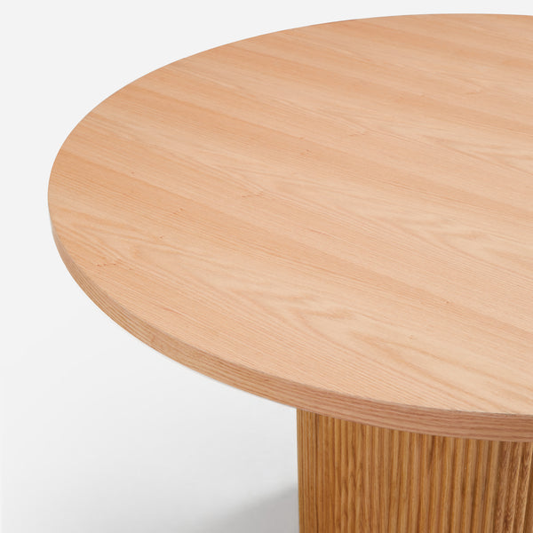 Esmond Fluted Round Dining Table (47")